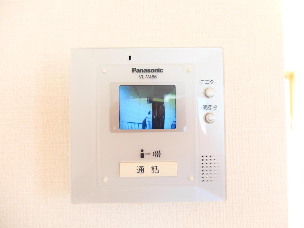 セキュリティ　女性の方にも安心のＴＶインターホン付き◇
