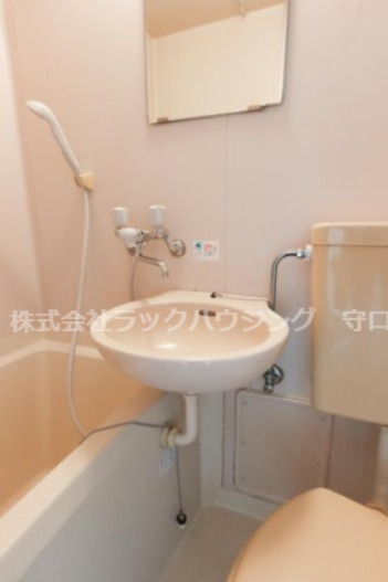 洗面設備　画像と現状が異なる場合は現状優先となります。
