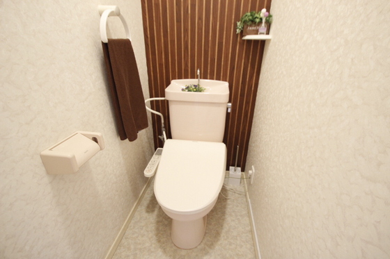 トイレ　※別部屋の写真です