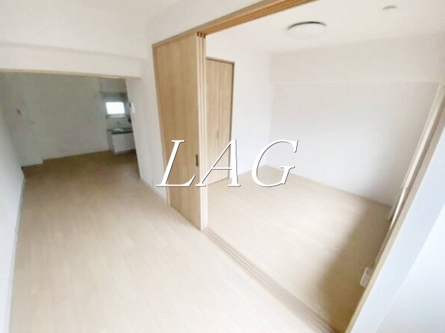 居室・リビング　洋室のお部屋です。