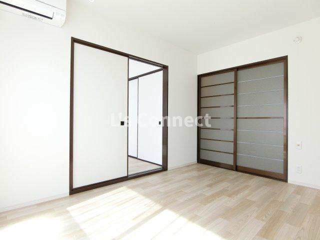居室・リビング　内装リフォーム済のお部屋です。