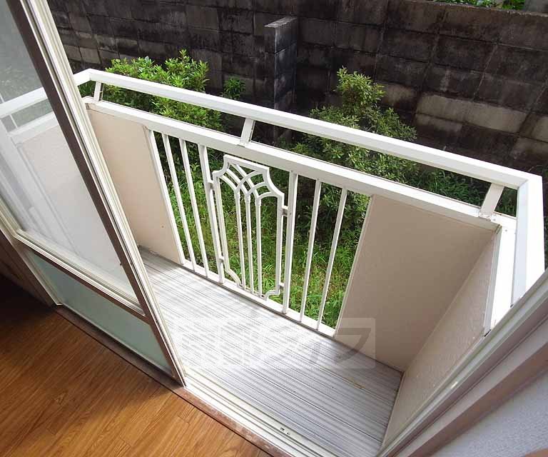 バルコニー　東向きバルコニです