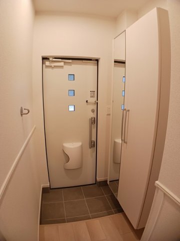 玄関　明るい玄関です