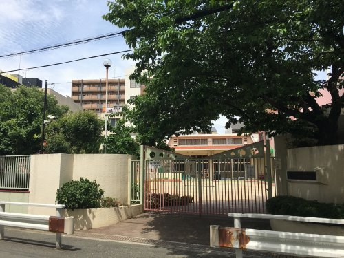 幼稚園・保育園　大阪市立日東幼稚園（幼稚園・保育園）まで677m