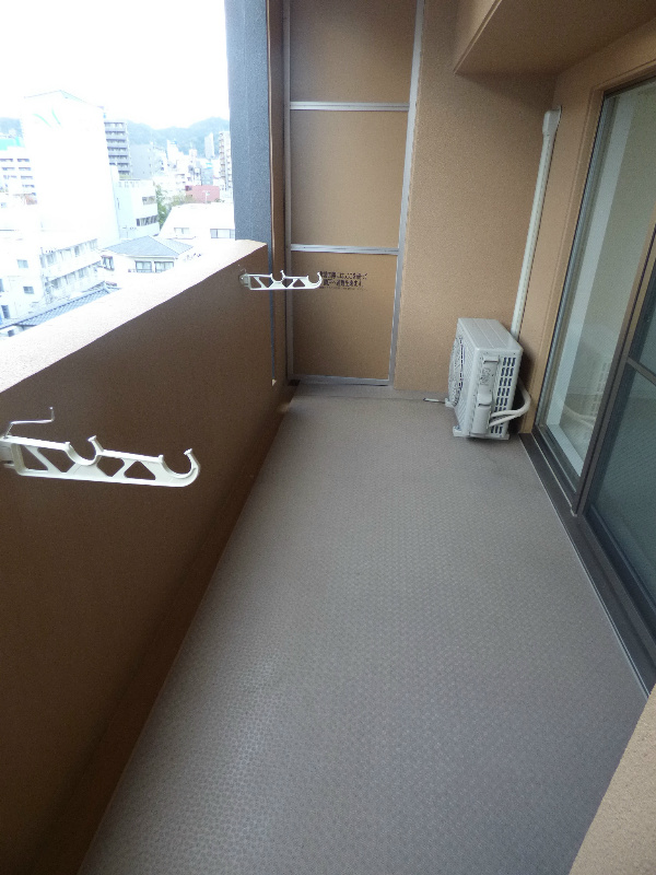 バルコニー　※角部屋の写真になります。