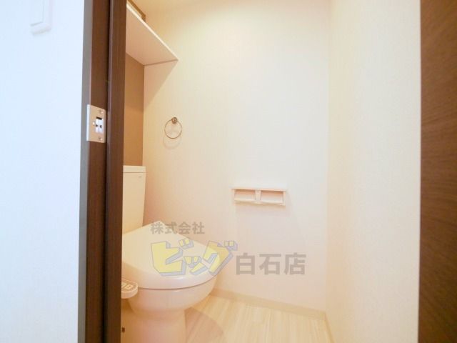 トイレ　ウォシュレット付きのトイレです♪