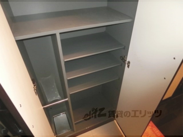 収納　下駄箱