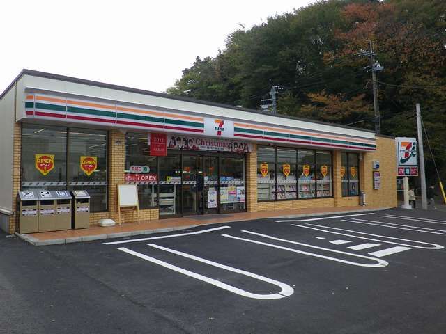 その他　セブンイレブン（その他）まで150m