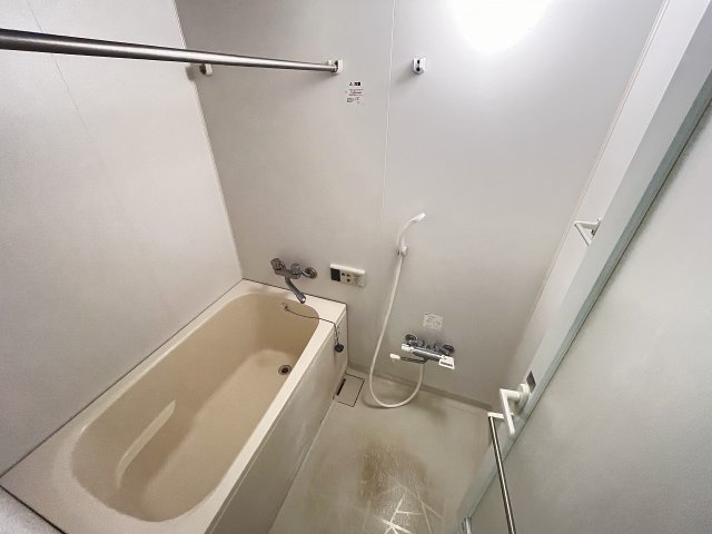 バス・シャワールーム　日々の疲れを癒すお風呂付です
