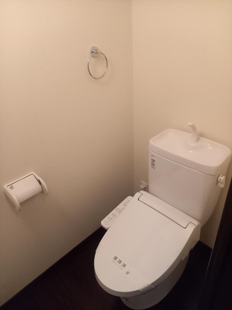 トイレ　ウォシュレット取替新品