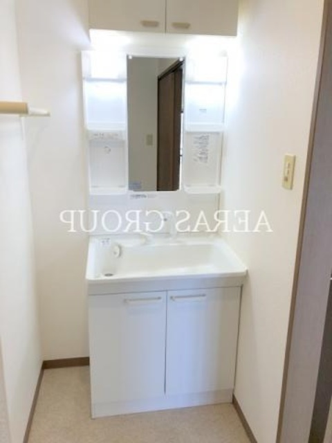 洗面設備　同仕様