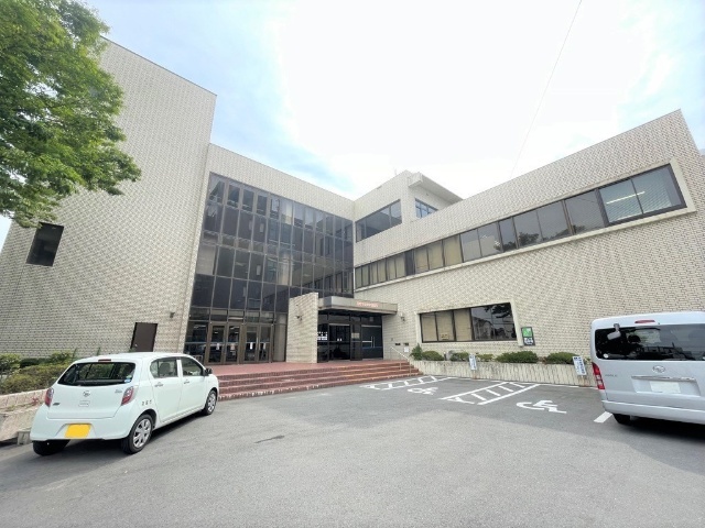図書館　弥富市立図書館（図書館）まで1354m