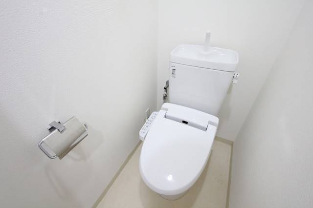 トイレ　ウォシュレットも付いています