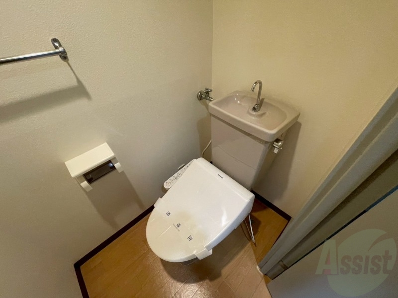 トイレ　清潔感があり安心して使用できるトイレになっておりました。