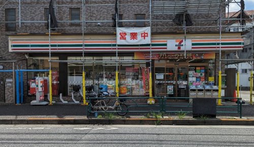コンビニ　セブンイレブン 三鷹大沢6丁目店（コンビニ）まで143m