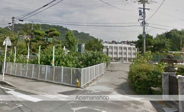 小学校　本郷小学校（小学校）まで3426m