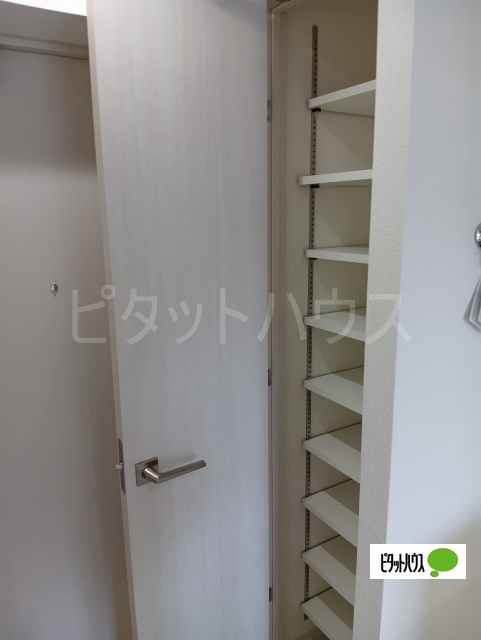 玄関　シューズボックスば