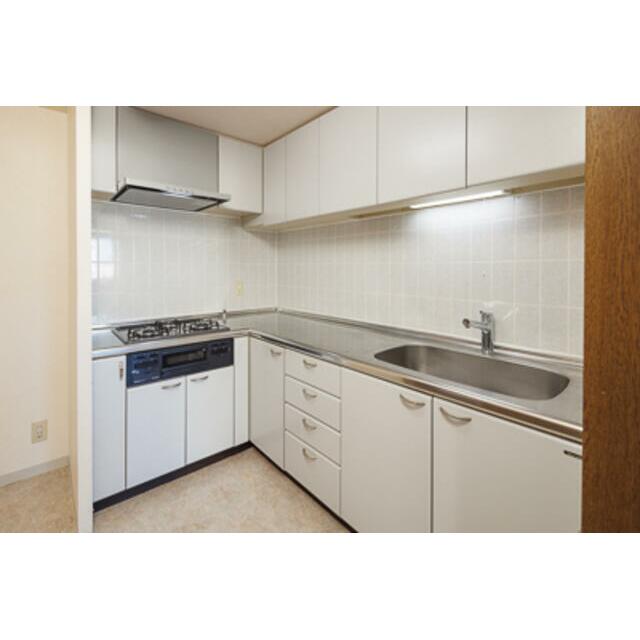 キッチン　※写真は同タイプ住戸です。