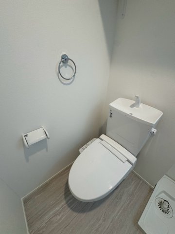 Serenity春日のトイレ写真