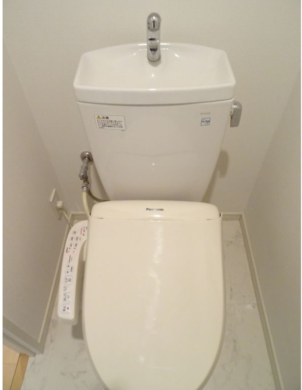 トイレ　他部屋参考写真です