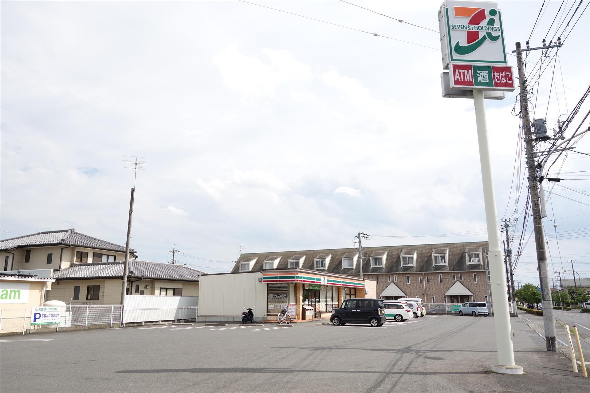 コンビニ　セブンイレブン足利江川町3丁目店（コンビニ）まで199m