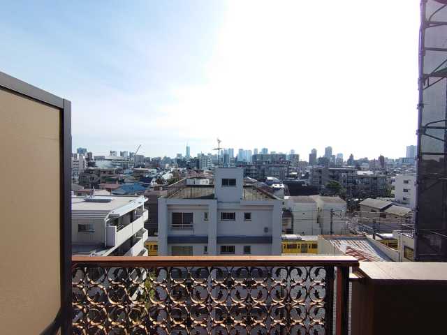 眺望　※参考写真です。705号室の展望になります。