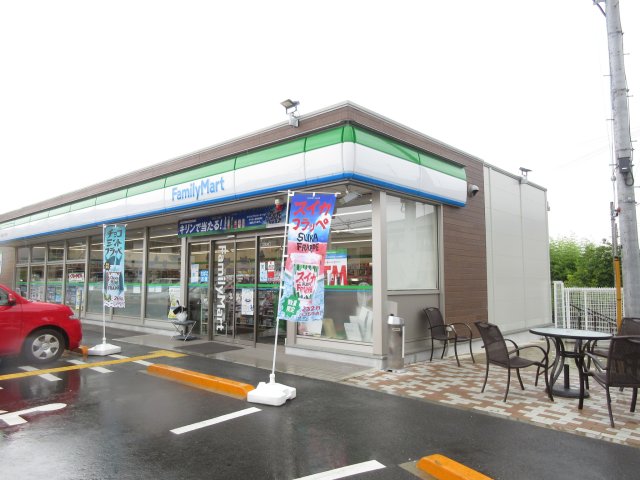 コンビニ　ファミリーマート　枚方田口二丁目店（コンビニ）まで417m