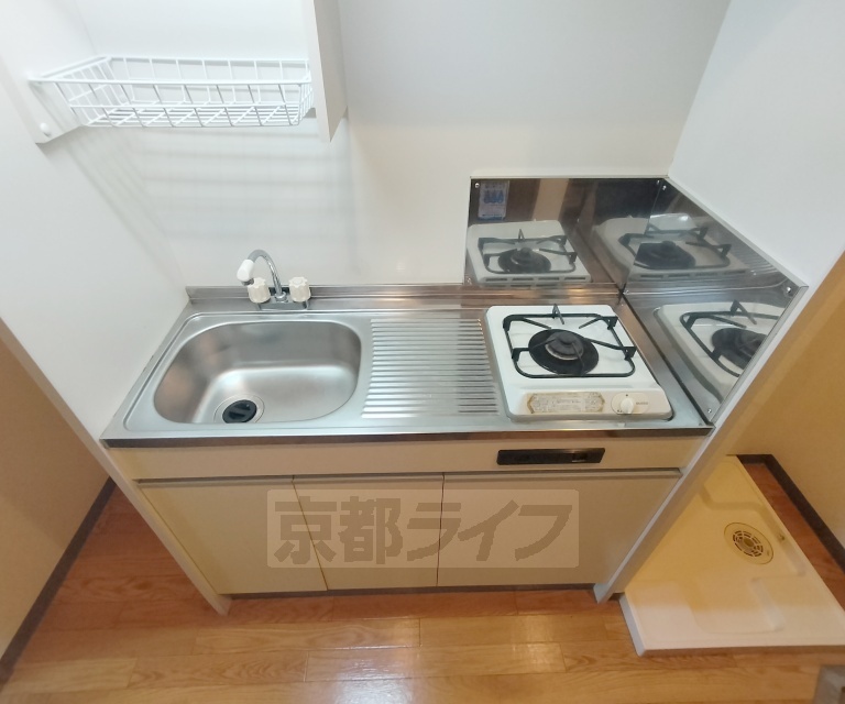キッチン　使い勝手良好です。