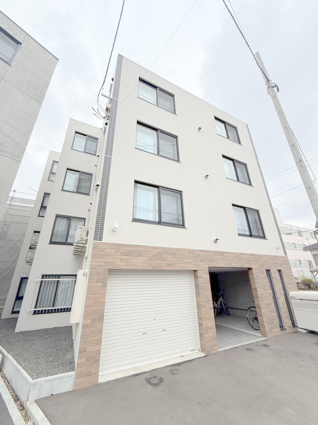 建物外観　☆地下鉄東豊線【豊平公園駅】まで徒歩5分！