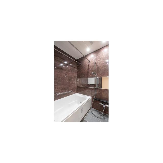 バス・シャワールーム　※写真は同タイプ住戸です。