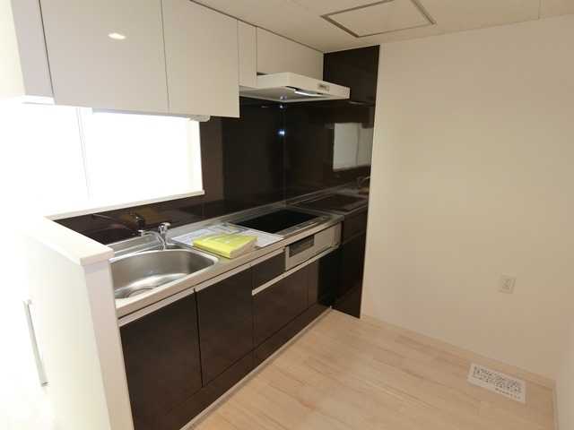 キッチン　同タイプ内観です