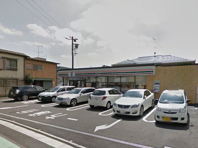 コンビニ　セブンイレブン川崎小倉神社前店（コンビニ）まで60m