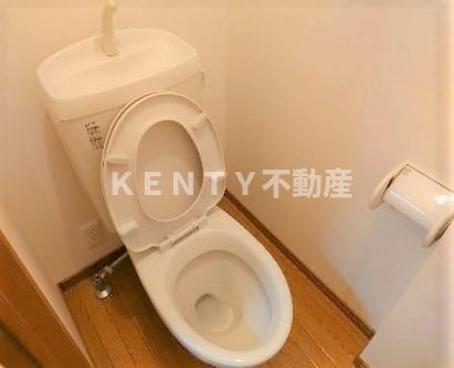 トイレ　落ち着いたトイレです