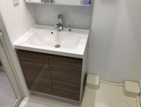 洗面設備　※同仕様写真含む