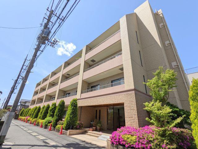 建物外観　大きいマンションです。