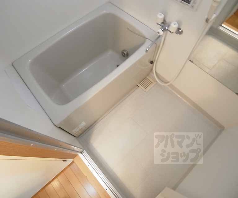 バス・シャワールーム　追炊き機能付バス