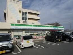 コンビニ　ファミリーマート市川高谷店（コンビニ）まで1650m