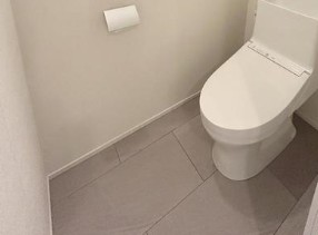 トイレ　写真は同タイプ住居です。