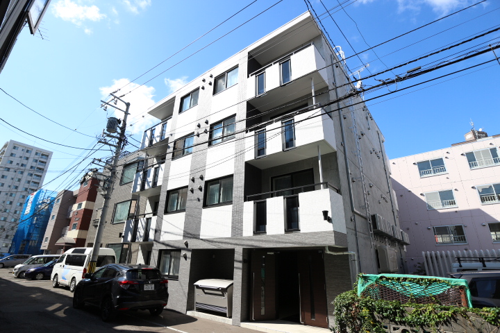 建物外観　２０１９年7月に完成した築浅物件！！！