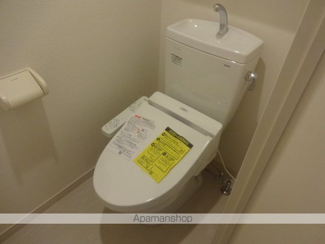 ＪＲ総武線 平井駅 徒歩6分 3階建 築12年のトイレ写真