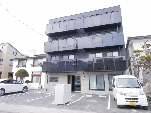 建物外観　インターネットが無料で利用可能なマンションです♪