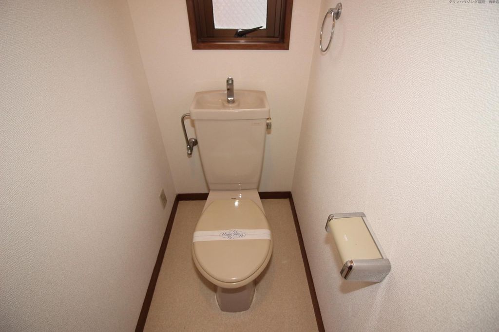 トイレ　※同マンションの別部屋のお写真です。