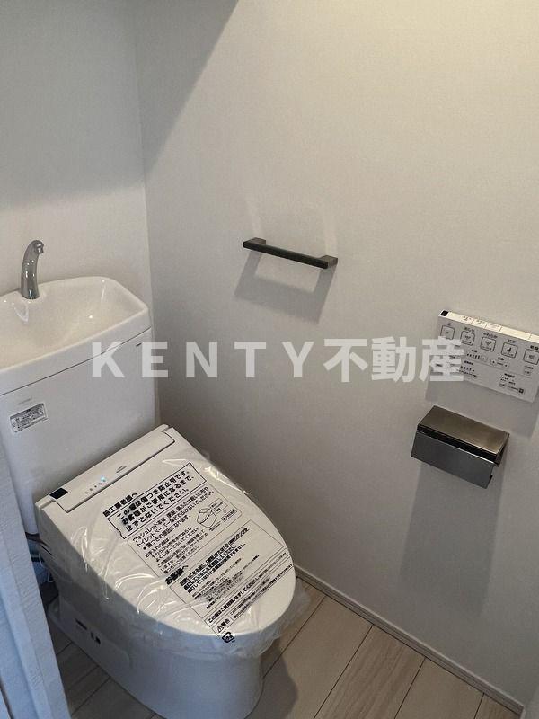 トイレ　落ち着いたトイレです