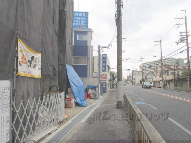 その他　前面道路