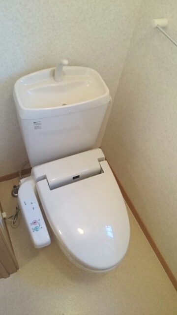 トイレ　図面と現状に相違がある場合には現状を優先