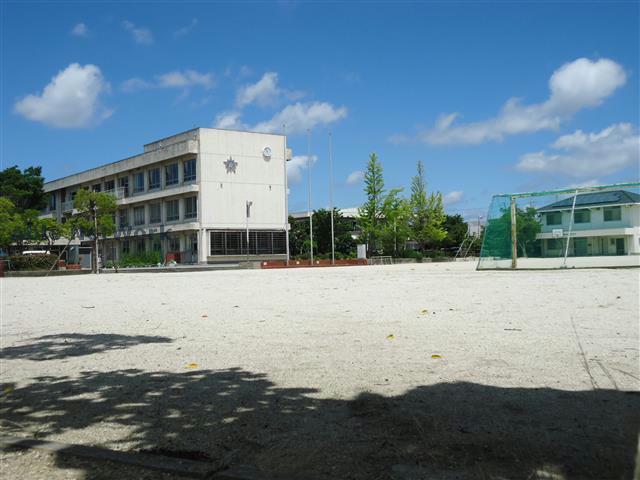 小学校　碧南市立中央小学校（小学校）まで1222m
