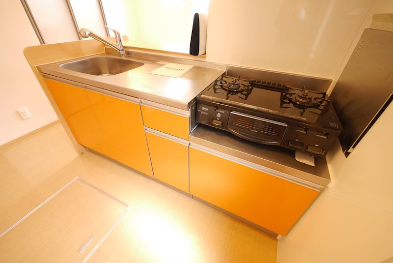 キッチン　2口コンロ付き