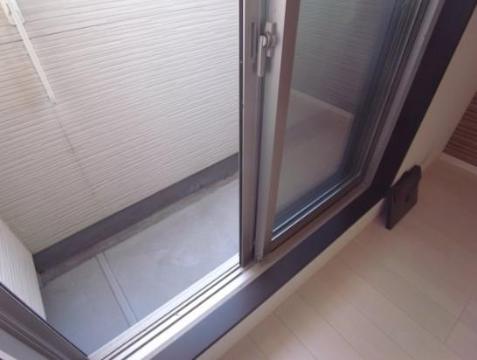 バルコニー　ベランダ（イメージ）