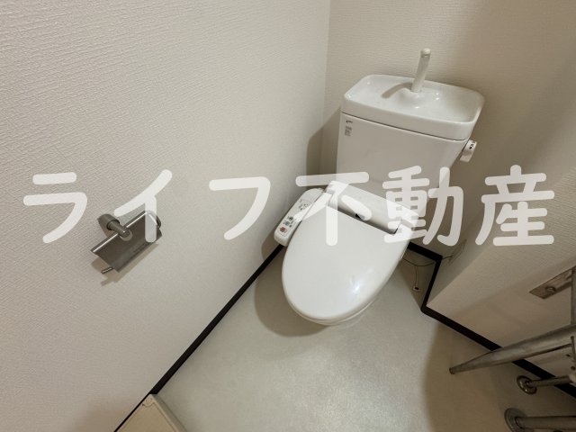 トイレ　シンプルで使いやすいトイレです
