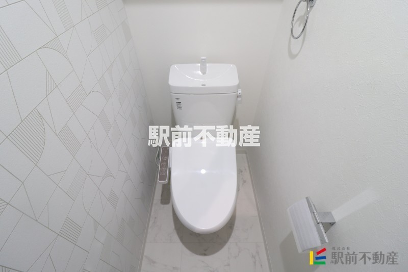 トイレ　※類似間取り物件の写真です。現況優先